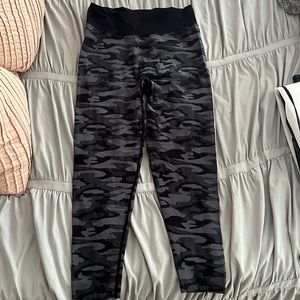 PINK Active Leggings